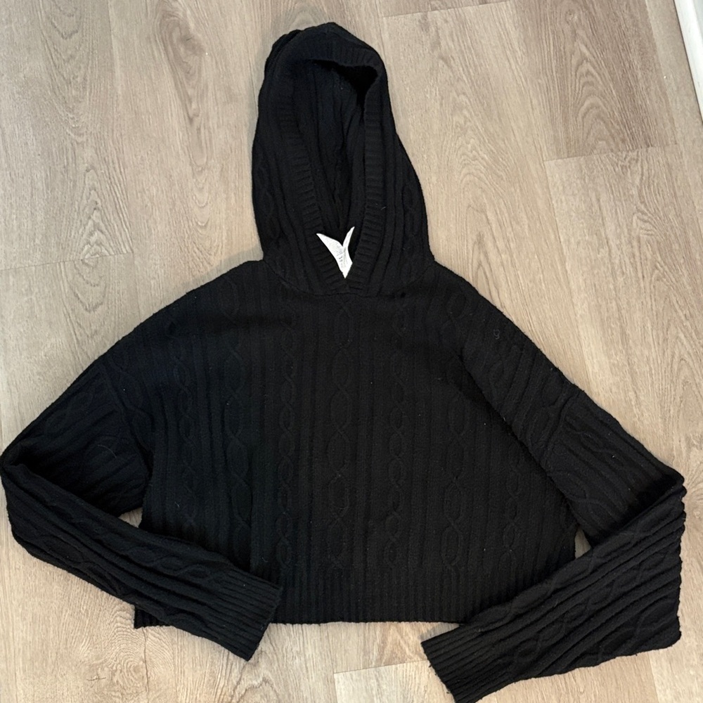 ALO Yoga Black Cable Knit Set - Picture 7 of 7